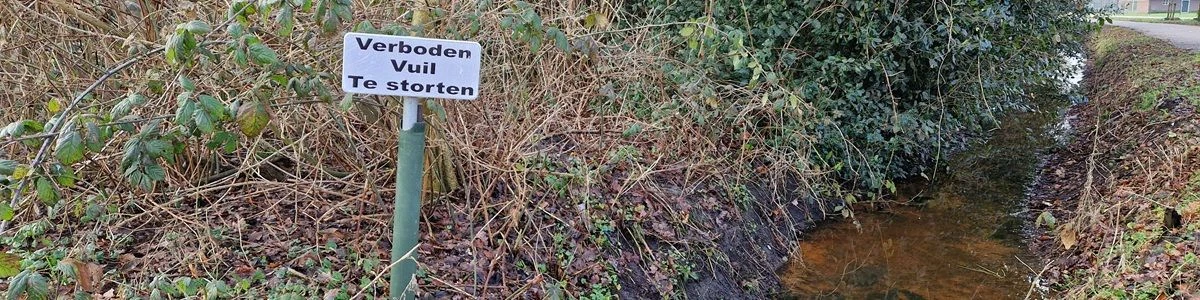 Verboden vuil te storten kwaliteit bodem en water