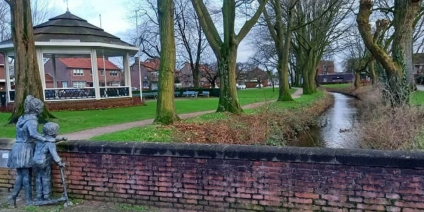 groen in Barneveld, Barneveldse Beek bij basisschool De Bron
