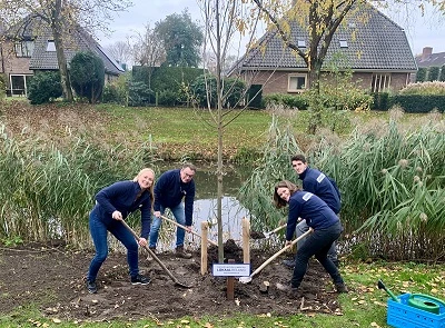 boomfeestdag Lokaal Belang schenkt een boom aan de samenleving