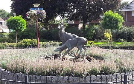 Vergroening dorpsplein Stroe Marijkeplein