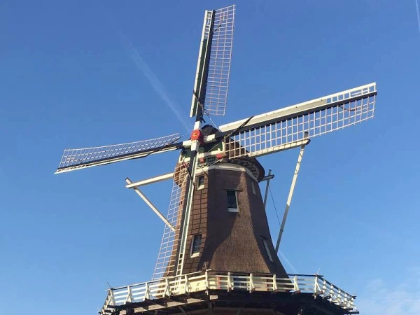 Puurveense molen in Kootwijkerbroek