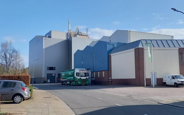 Schriftelijke vragen LB aangaande plannen uitbreiding veevoederfabriek Voorthuizen in relatie tot de kwaliteit van de leefomgeving